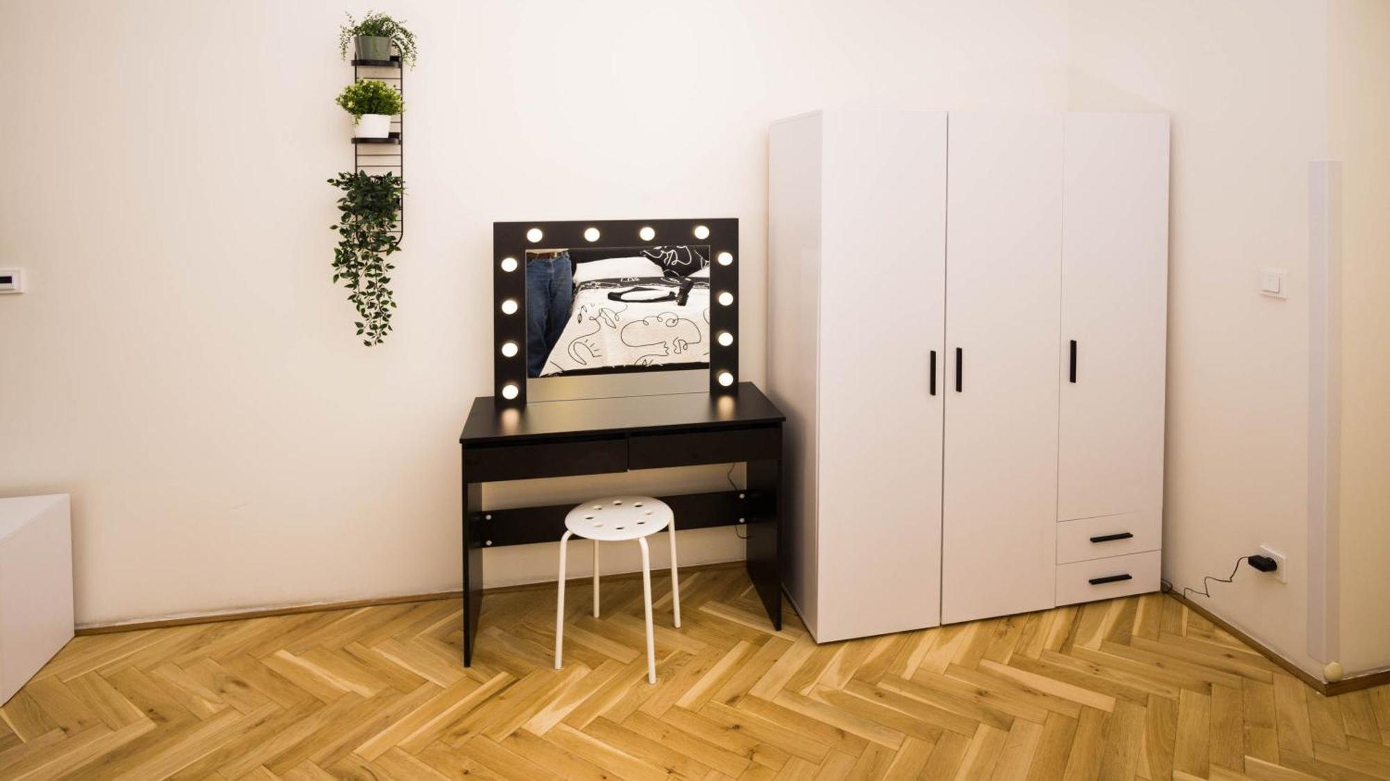Black & White Apartment Prague By Wenceslas Square And Muzeum 외부 사진